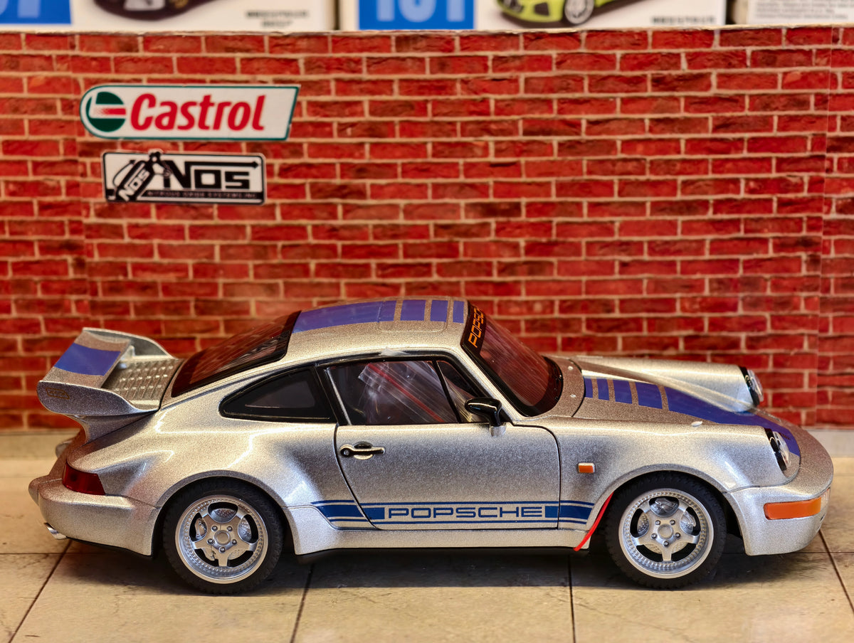 Porsche 911 Carrera RS 3.8 Mirage Edition 1:24 Scale