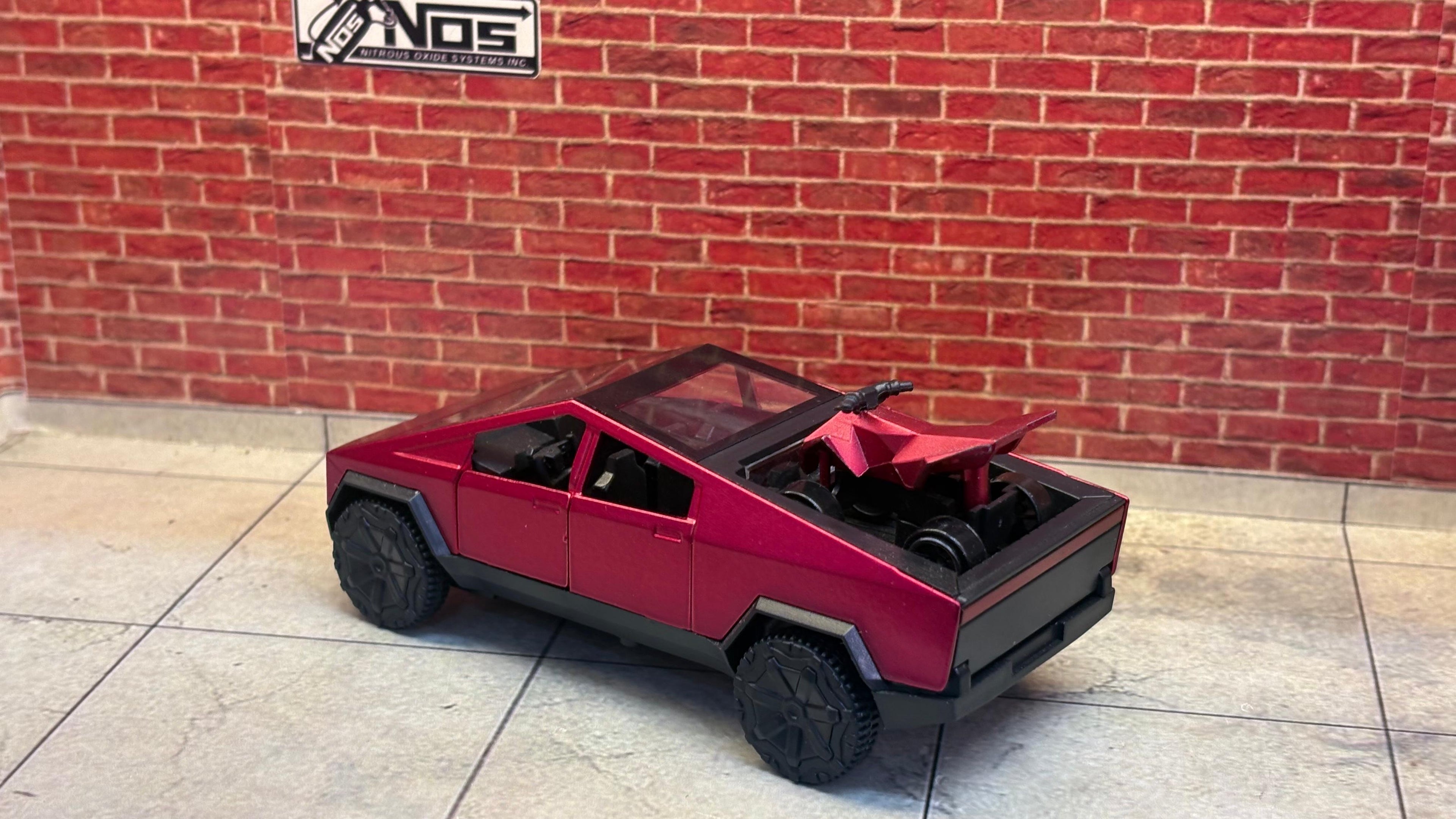 1:36 Tesla Cybertruck Diecast with Cyberquad
