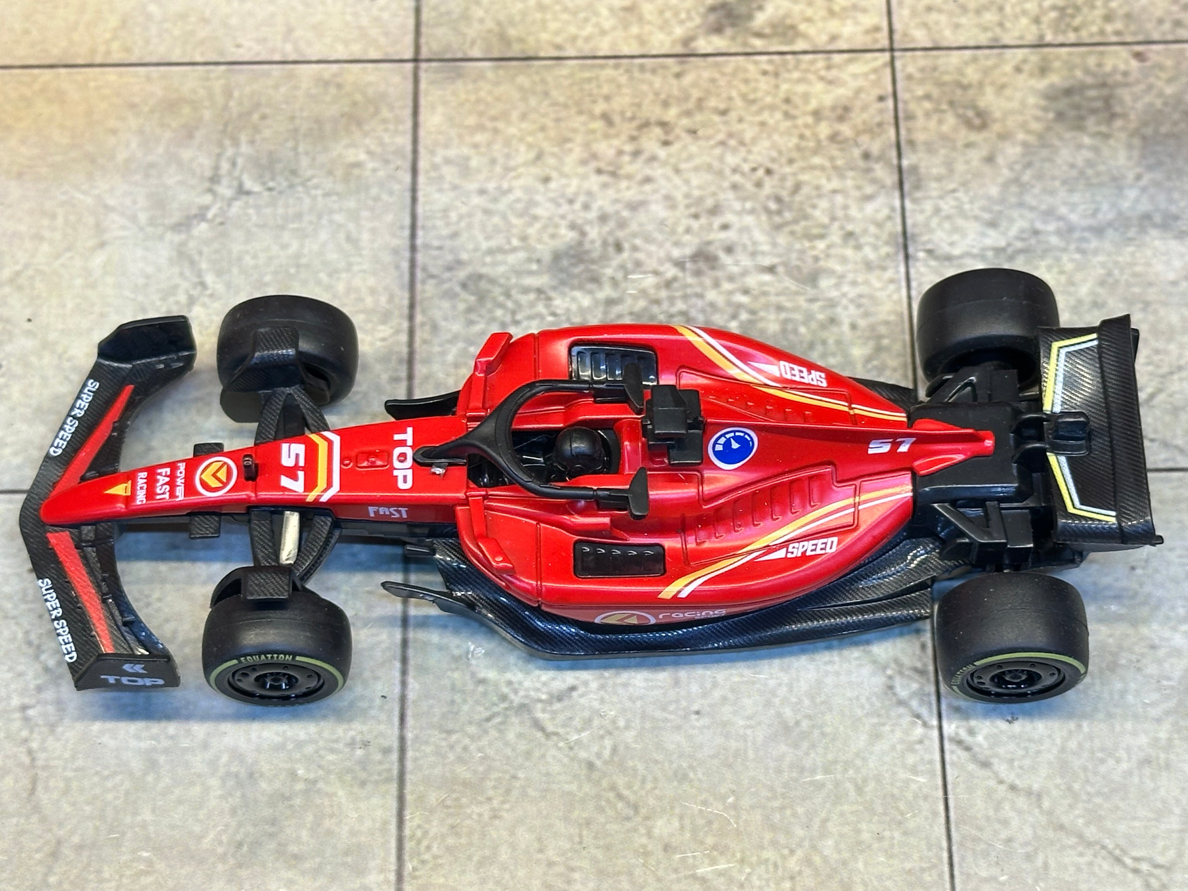 Formula Red 1:43 Box piece