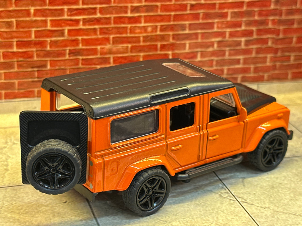 Land Rover Defender 110 1:36 Scale