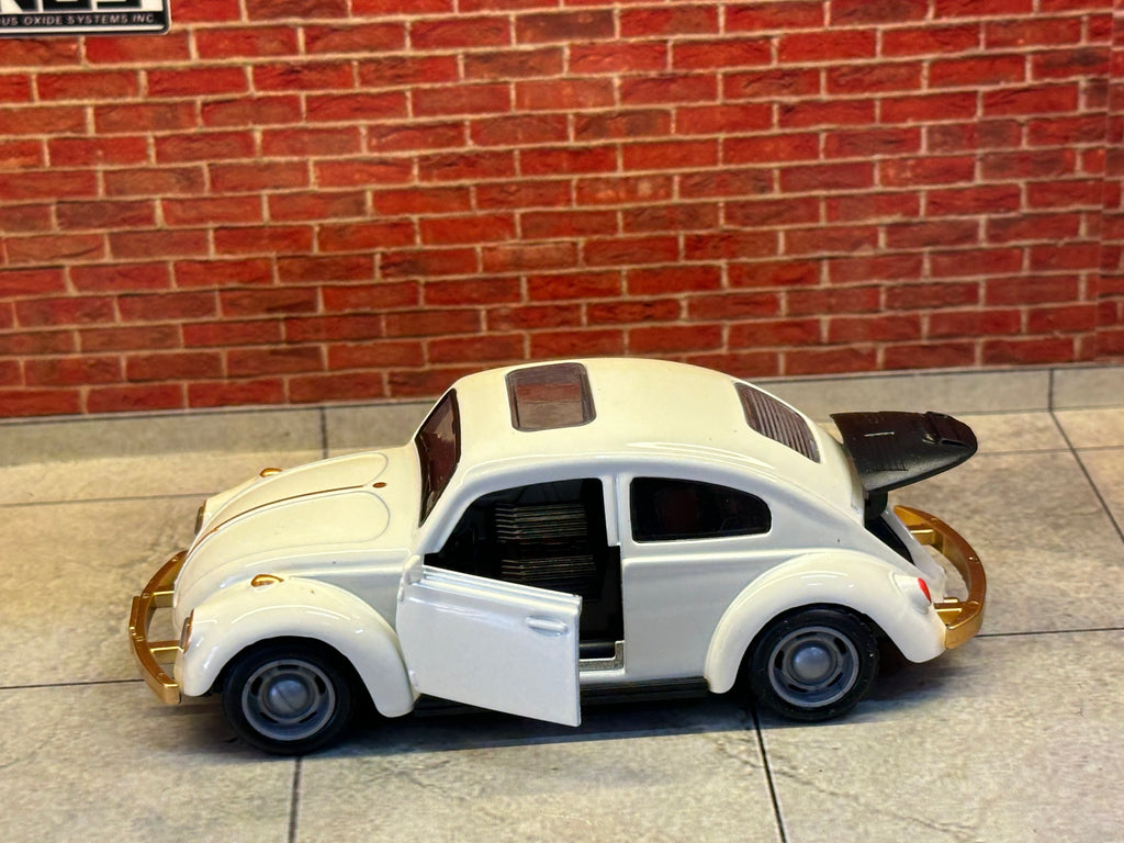 VOLKSWAGEN CLASSIC BEETLE (TYPE 1)1:36 PREMIUM MODEL