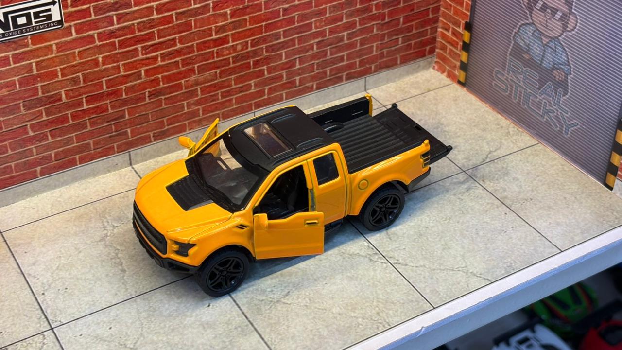FORD RAPTOR 1:36 SCALE
