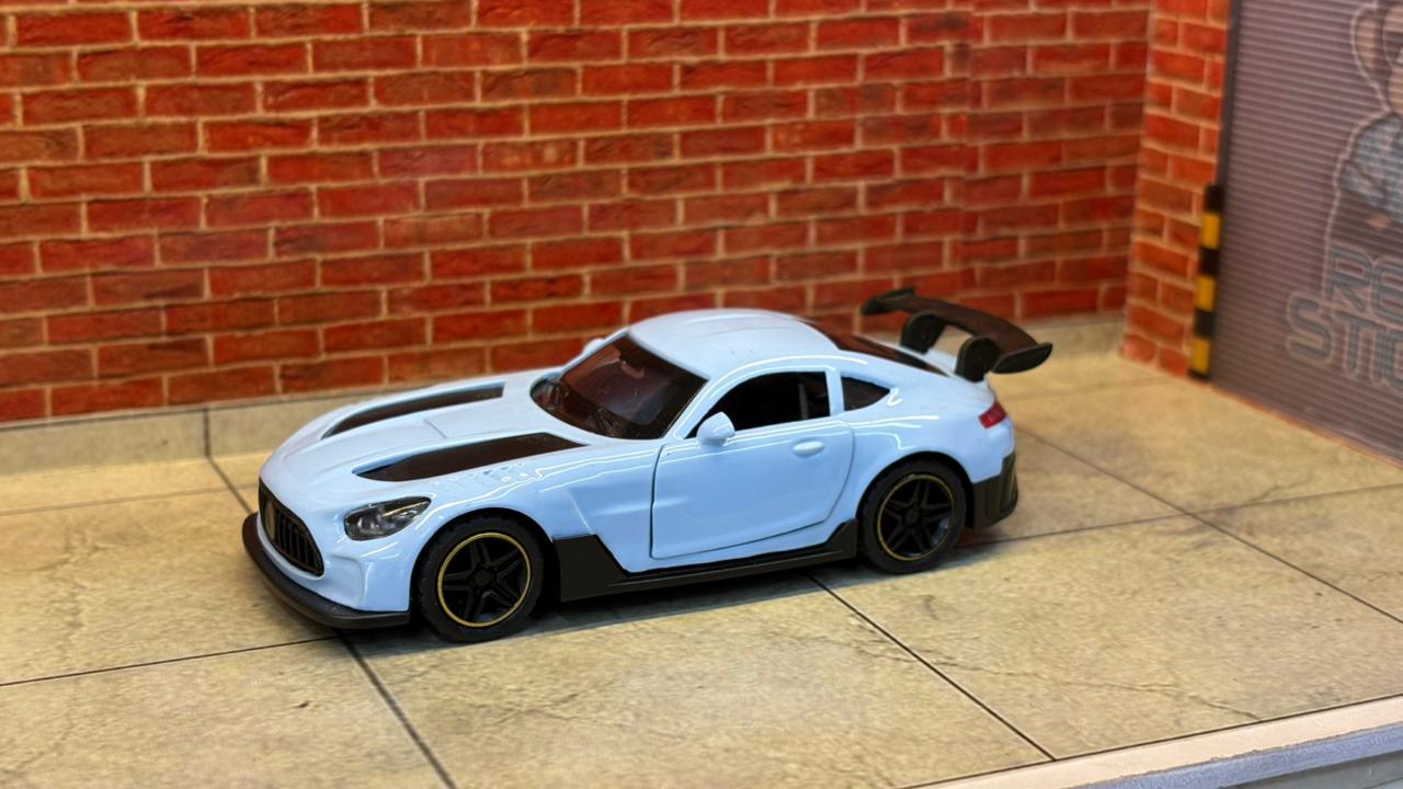 Mercedes-Benz AMG 1:43 SCALE