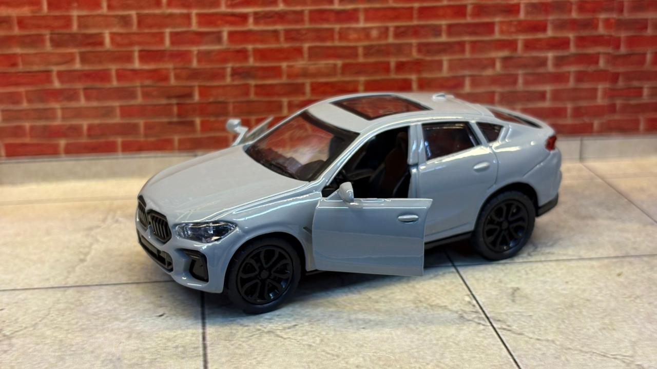 BMW X6 M (SUV Coupe) 1:43 SCALE