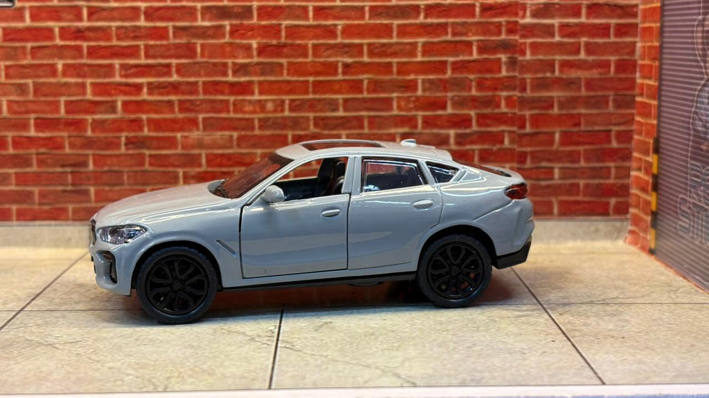 BMW X6 M (SUV Coupe) 1:43 SCALE