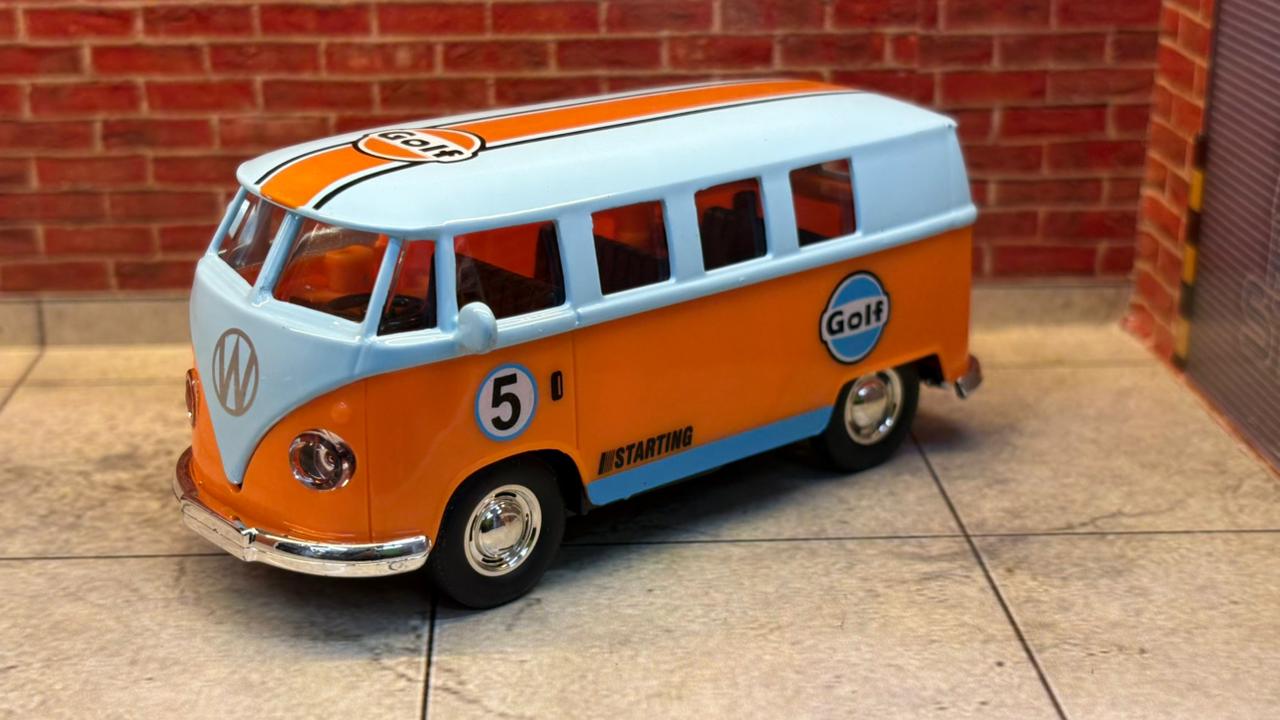 Volkswagen Type 2 (T1) Microbus "Gulf Racing" Edition 1:43 Scale 2