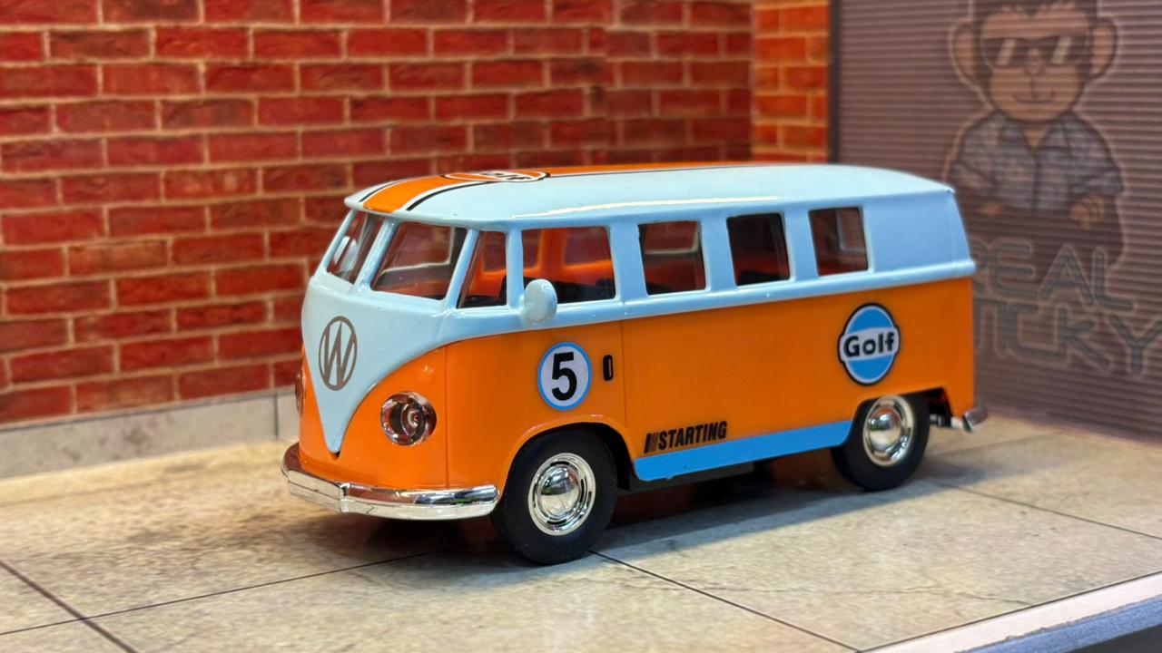 Volkswagen Type 2 (T1) Microbus "Gulf Racing" Edition 1:43 Scale 2