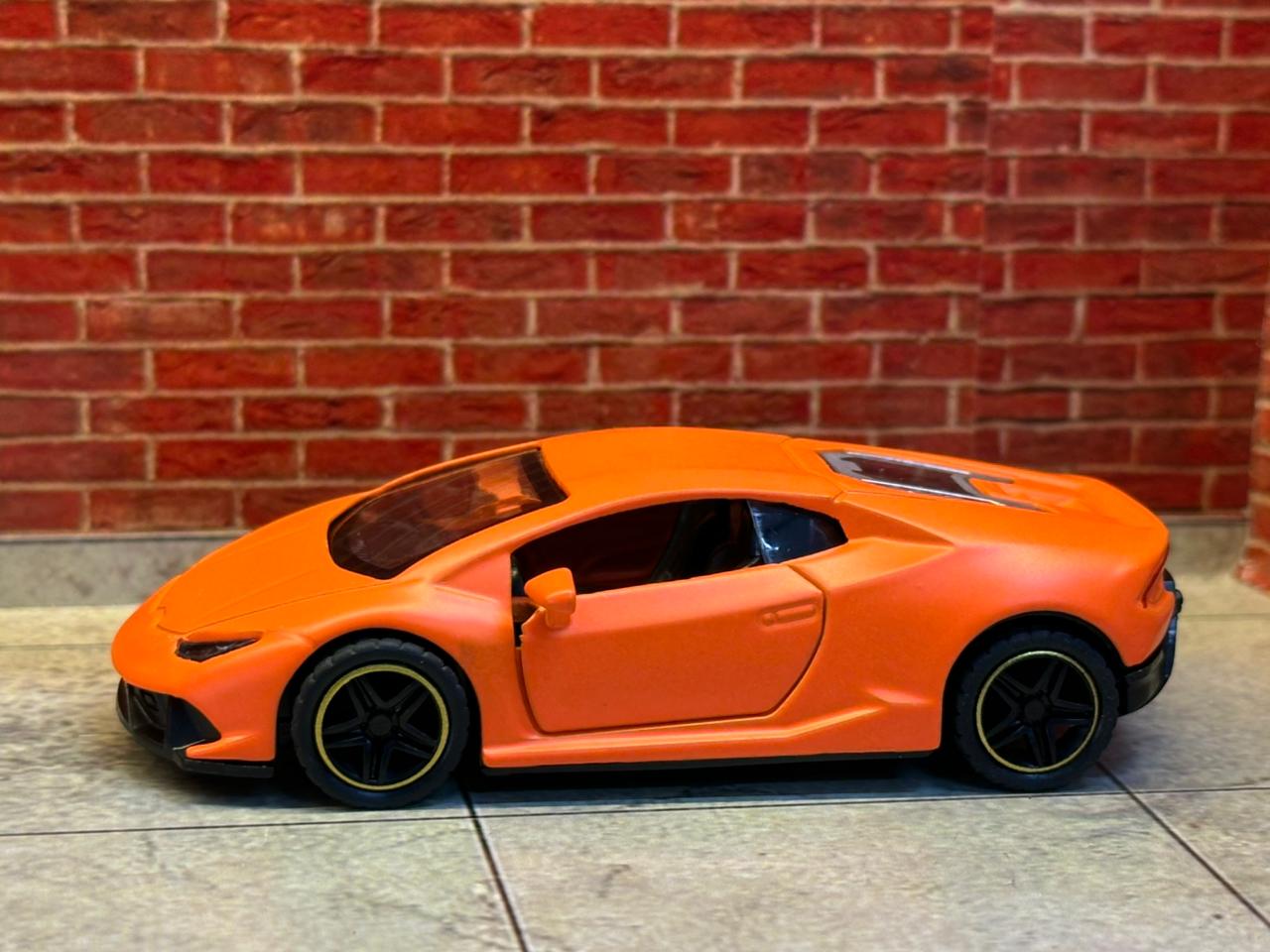 Lamborghini Huracán LP610-4 1:43 SCALE