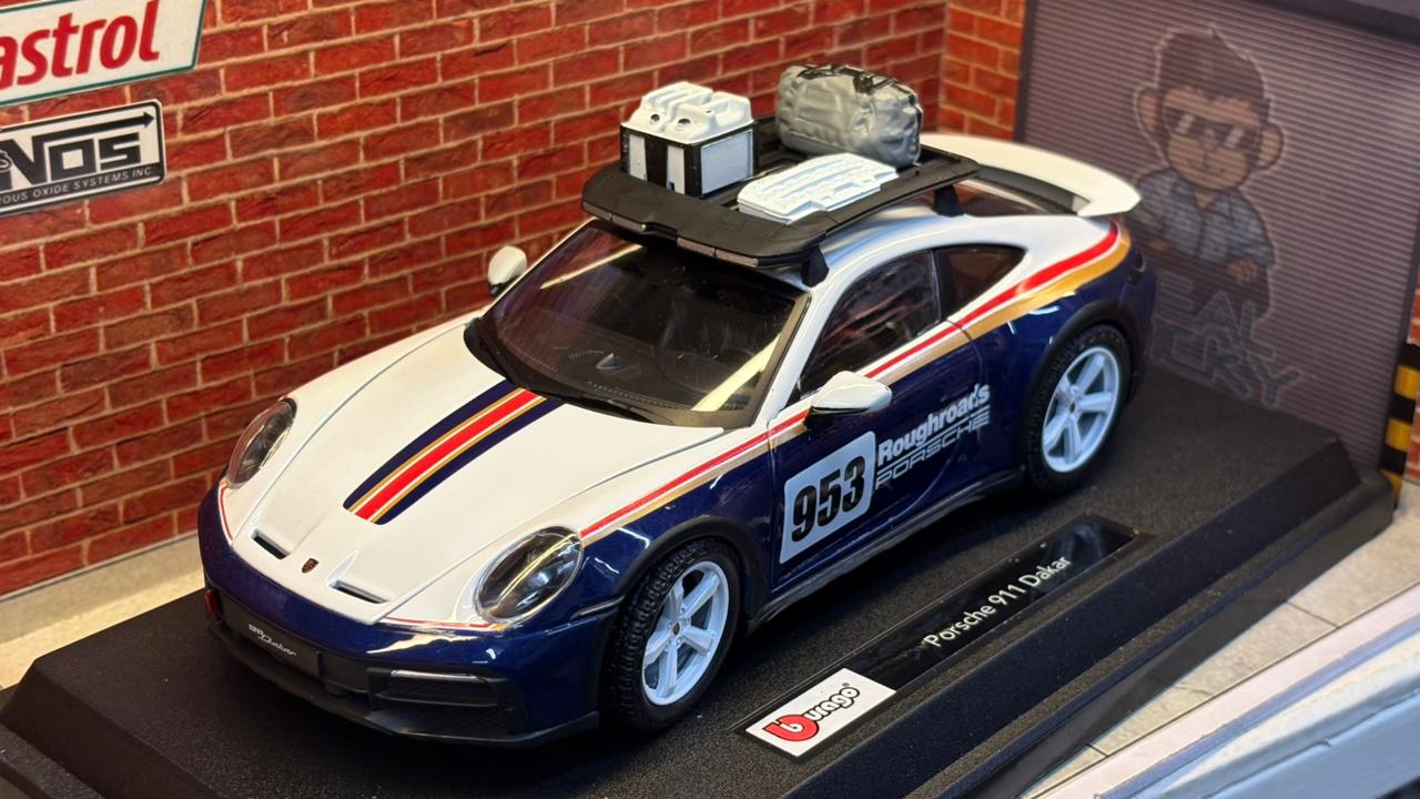 Bburago 1:24 Porsche 911 Dakar Official Licensed