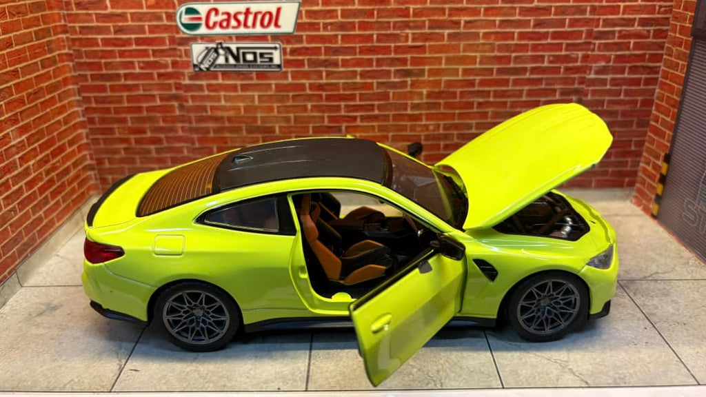 CCA 1:23 Scale BMW M4 Coupe - Official Licensed Diecast Model (Sao Paulo Yellow)