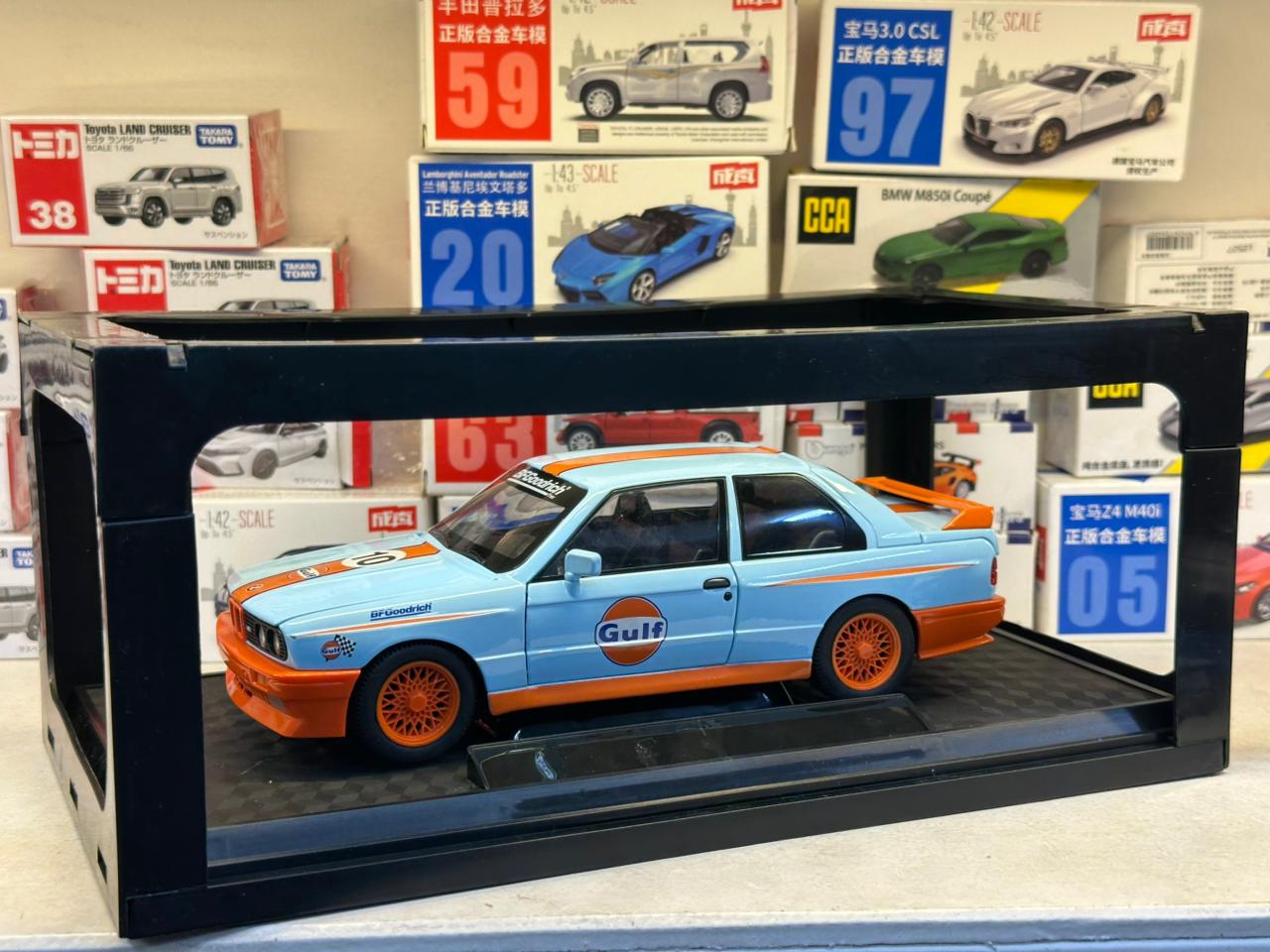 BMW M3 E30 GULF EDITION 1:24 SCALE