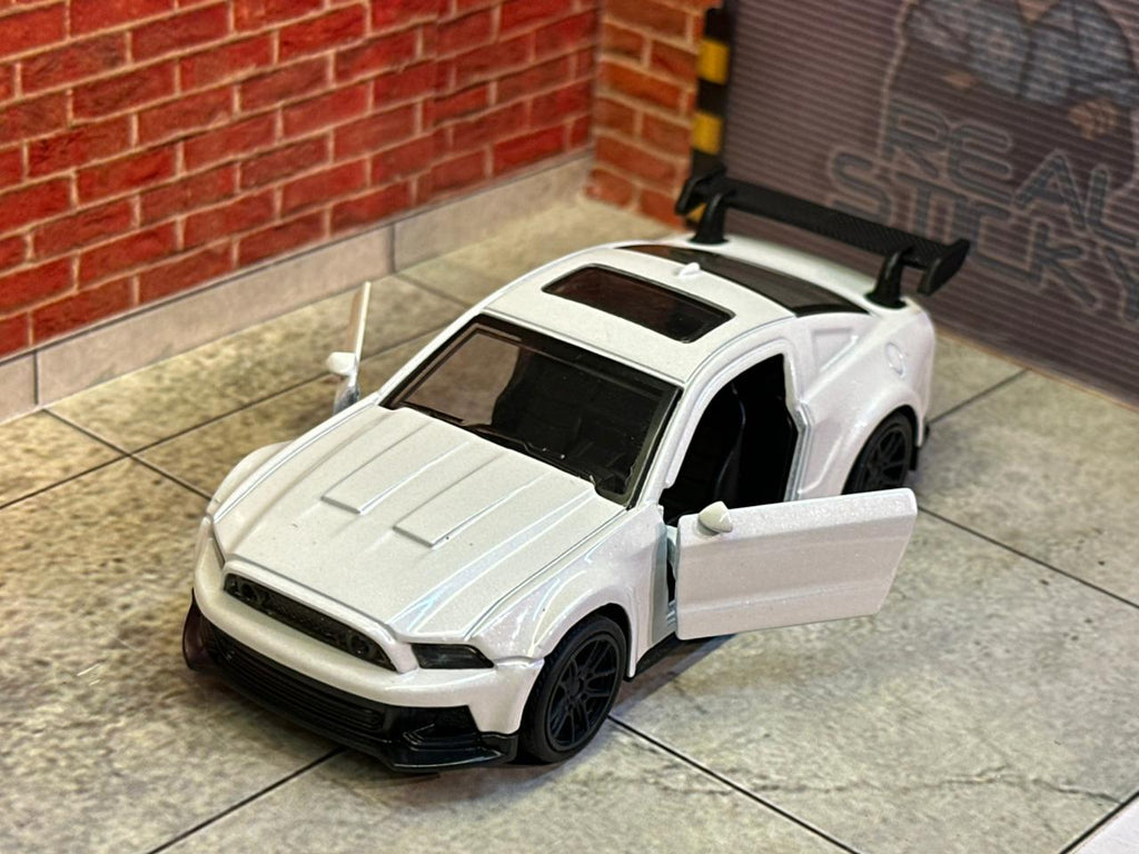 Ford Mustang 1:43 Scale