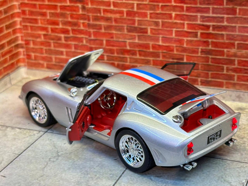 1:32 scale 1964 Ferrari 250 GTO