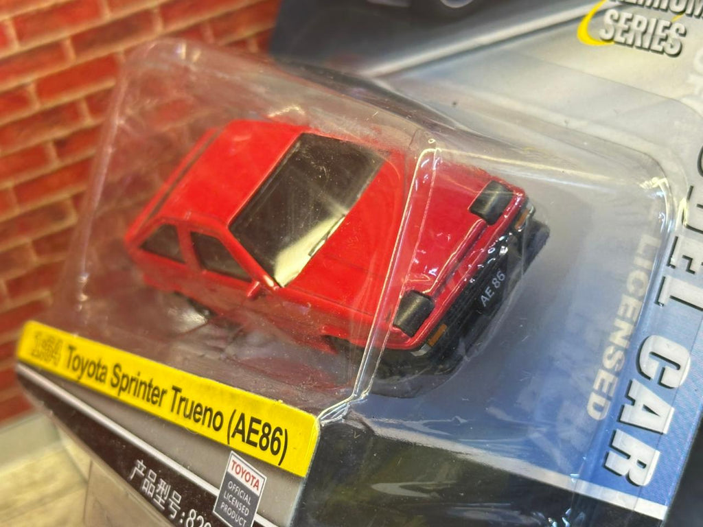 CCA 1:64 Toyota Sprinter Trueno (AE86) Official Licensed Red
