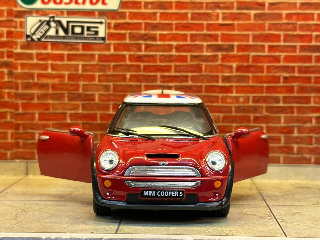 Kinsmart Official Licended Mini Cooper S 1:28 Scale