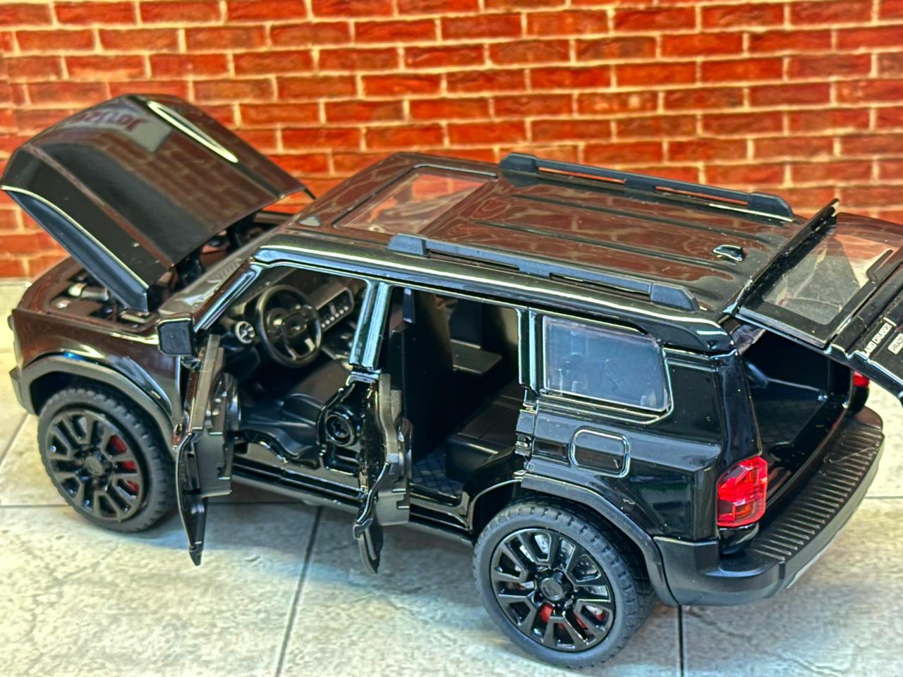 2024 Toyota Land Cruiser (J250 series) 1:32 Scale