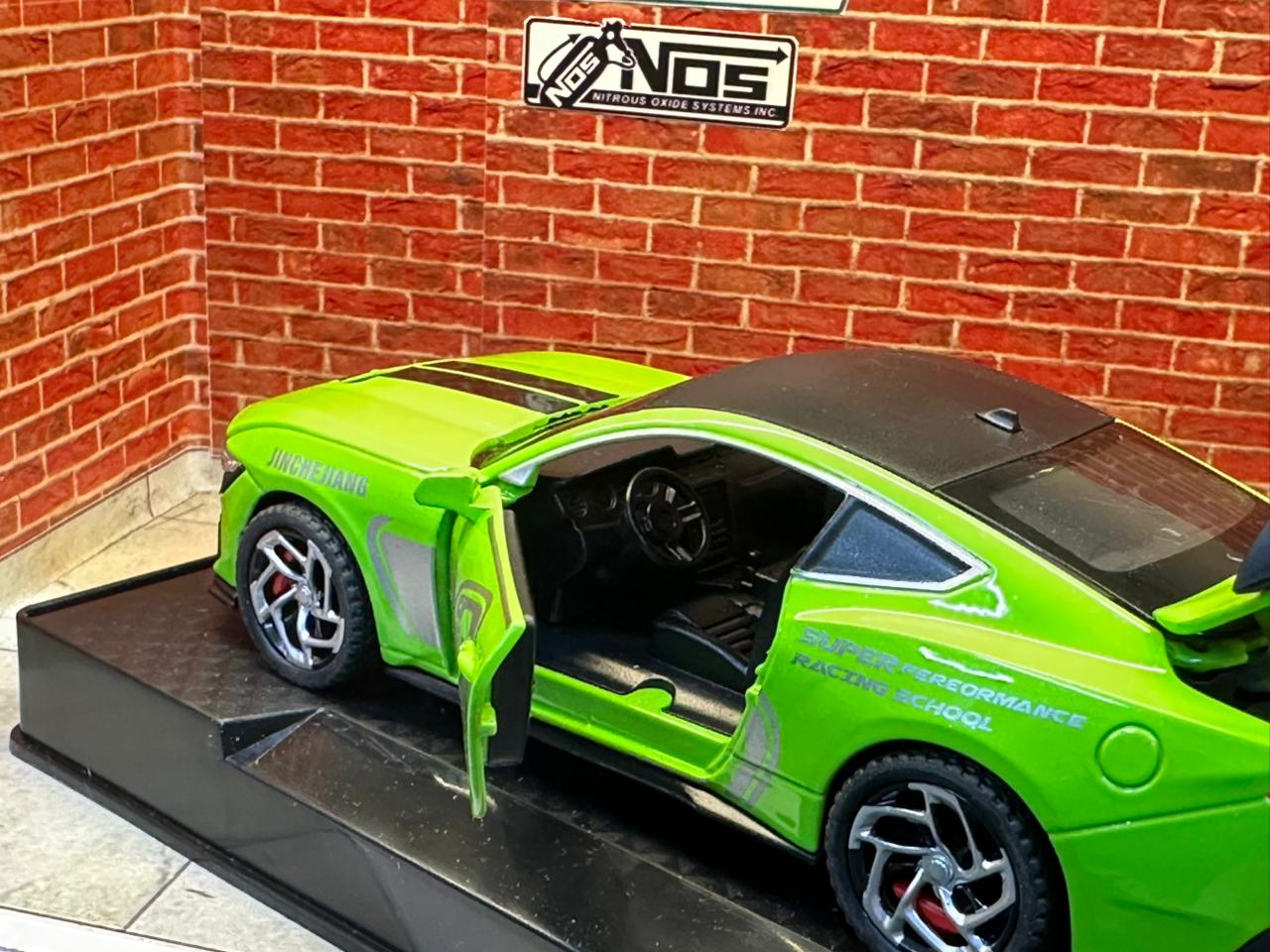2020 Ford Mustang Shelby GT500 1:32 Scale