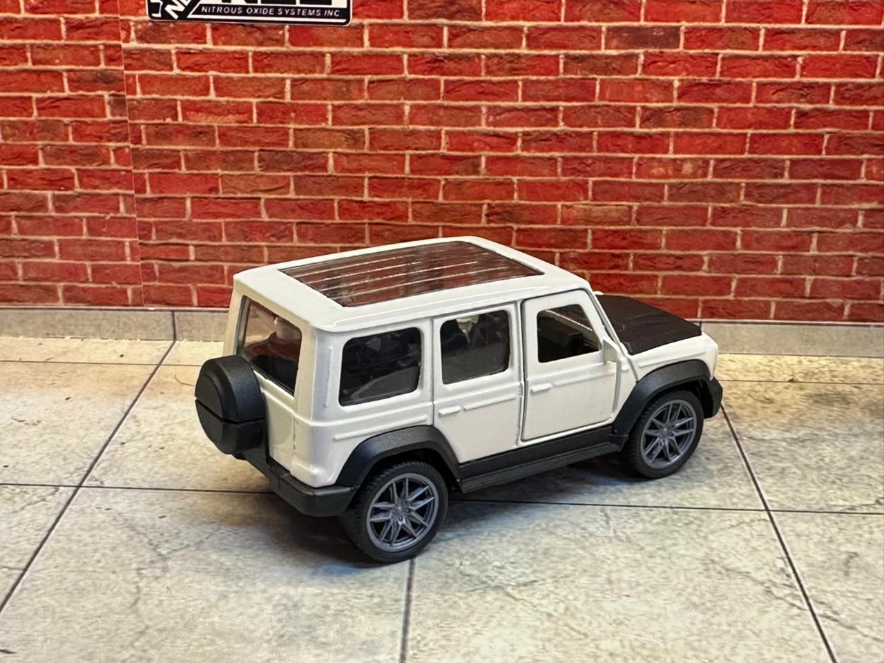 Mercedes Benz Gwagon 1:43 Scale