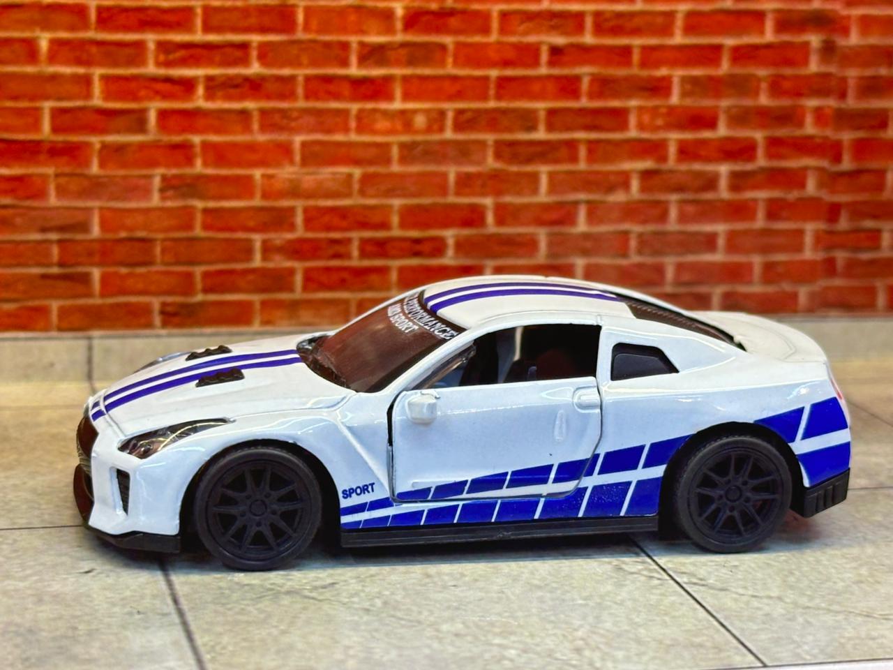 Nissan GT-R (R35) 1:43 Scale