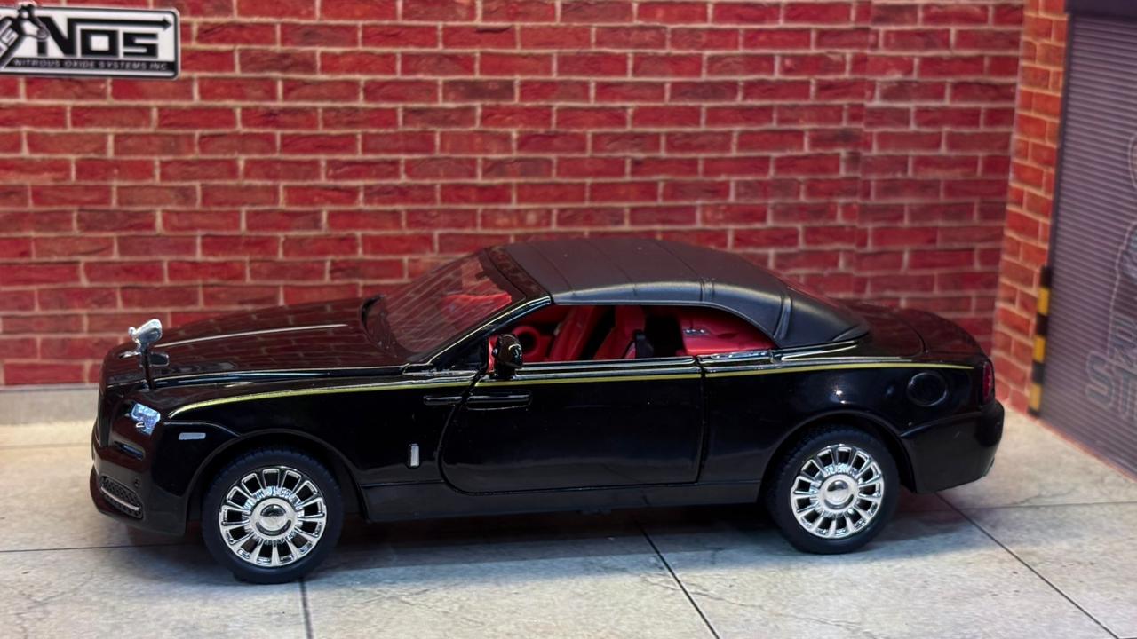 Rolls-Royce Dawn Convertible Black  1:32 Scale