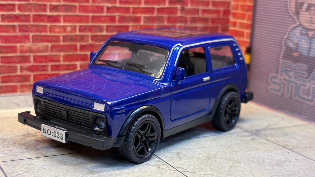 Lada Niva (VAZ-2121) 1:36 Scale