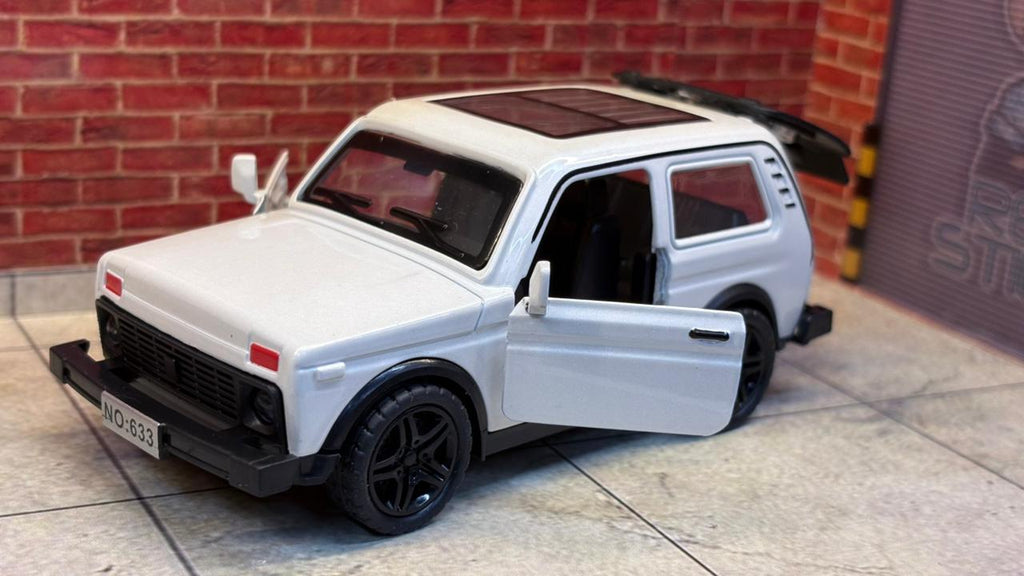 Lada Niva (VAZ-2121) 1:36 Scale