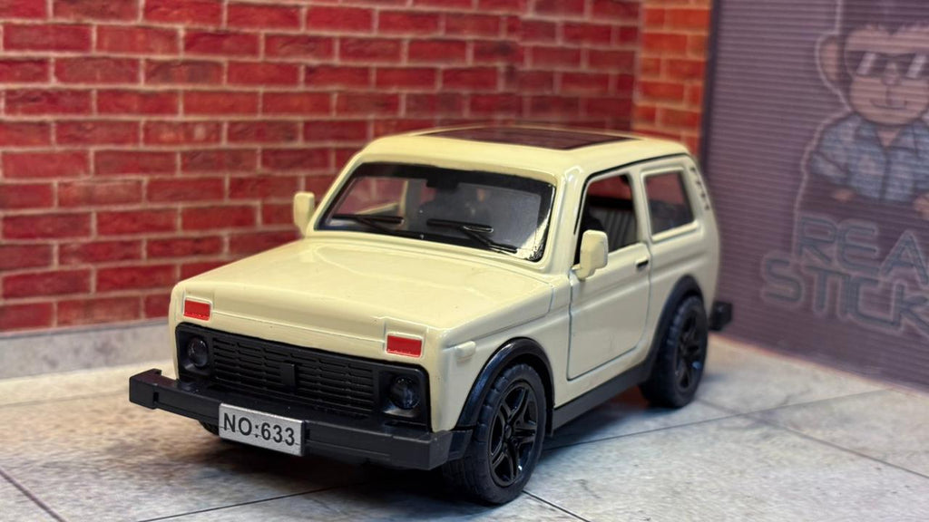 Lada Niva (VAZ-2121) 1:36 Scale