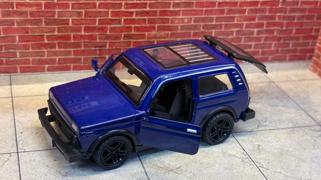 Lada Niva (VAZ-2121) 1:36 Scale