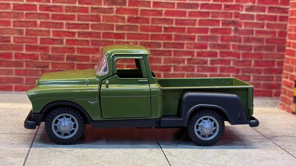 1955 CHEVROLET 3100 STEPSIDE VINTAGE PICKUP TRUCK 1:36 SCALE