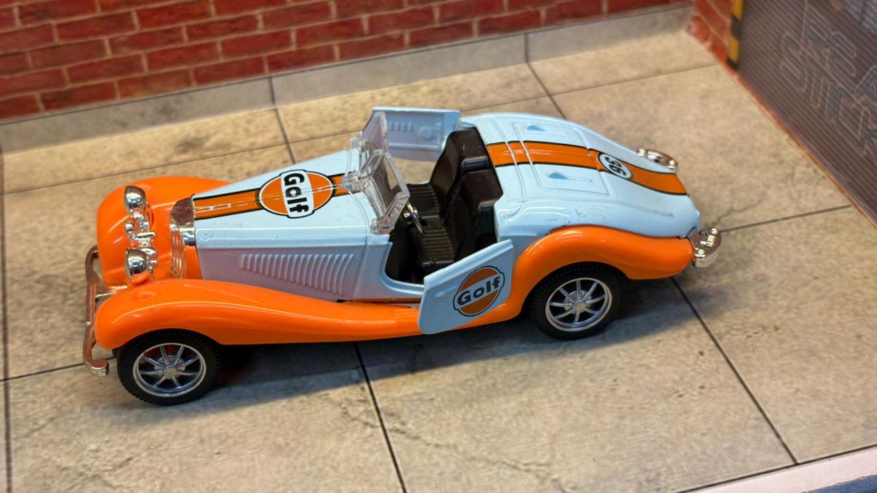 VINTAGE CAR GULF EDITION OPEN ROOF 1:36 SCALE