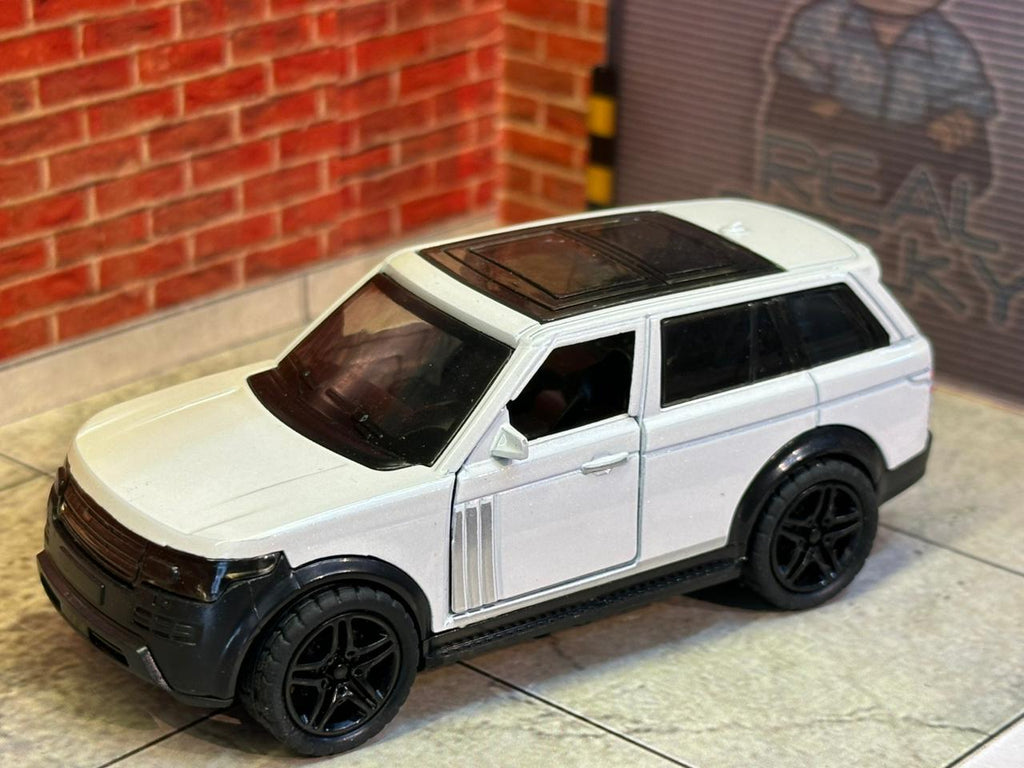 Range Rover Vogue L405 Edition 1:43 Scale