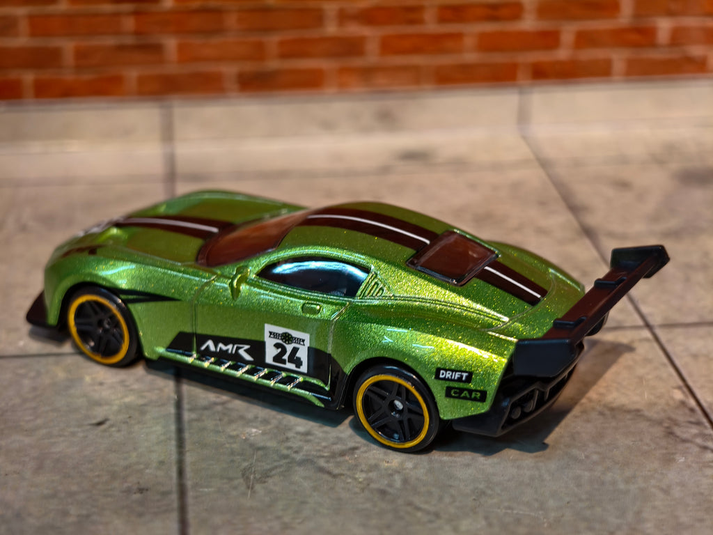 Aston Martin Vantage 1:64 Scale in Acrylic Box