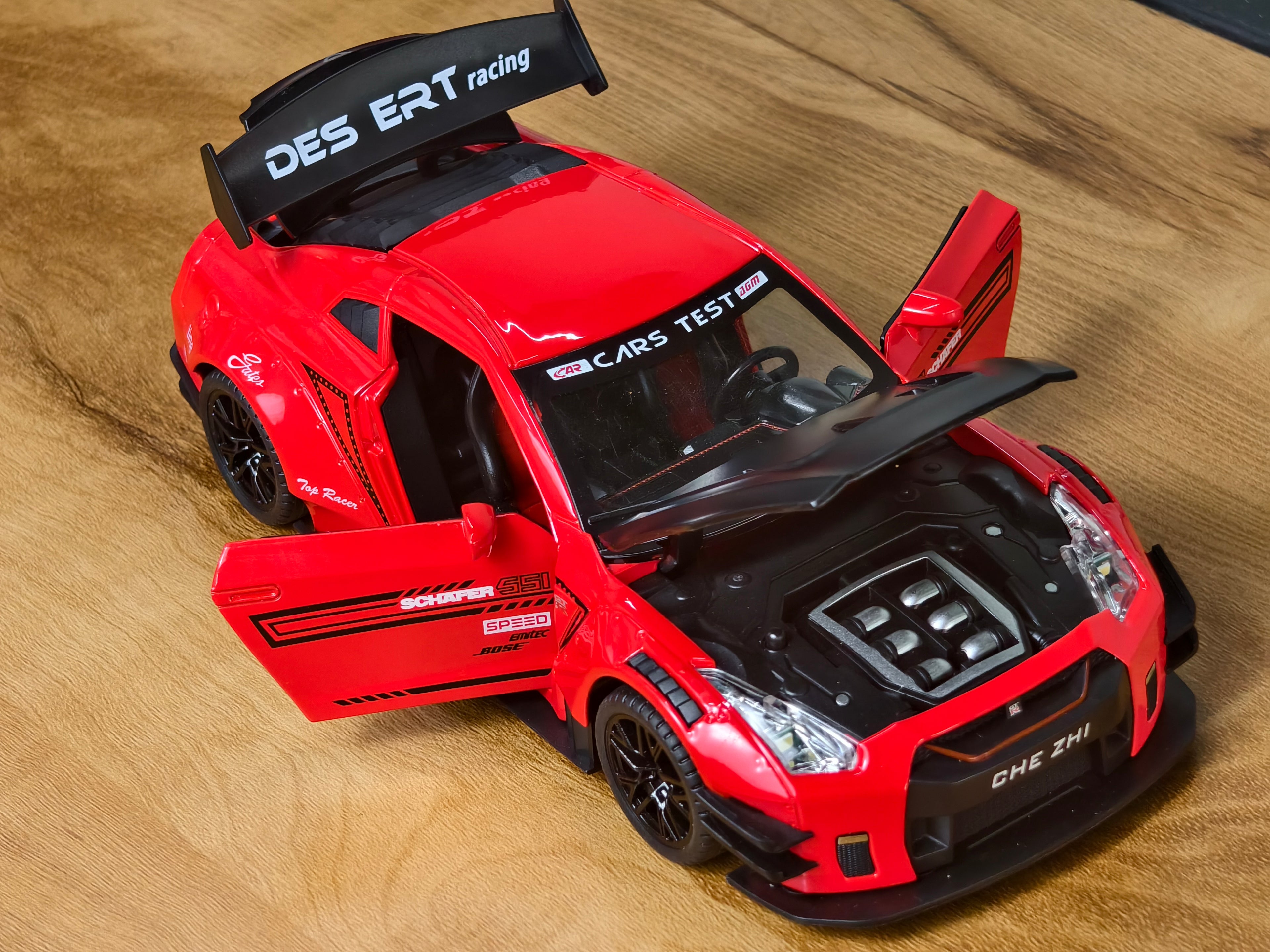 Nissan GTR R35 1:24 Scale Premium Detailing