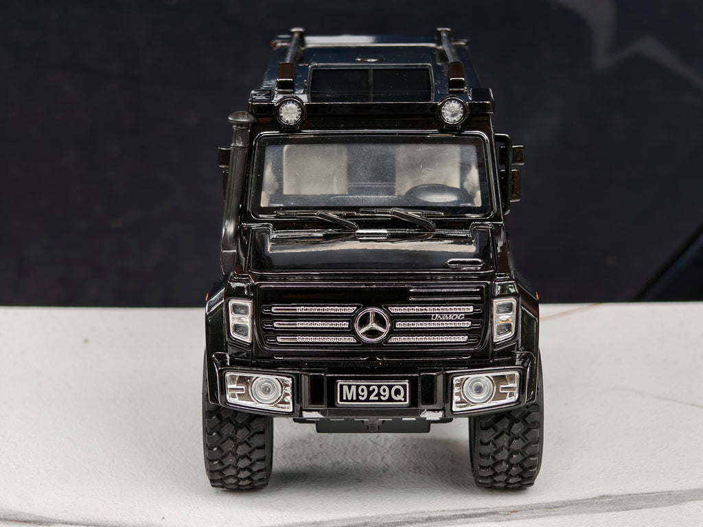 Mercedes Unimog 1:24 Scale Premium Detailing