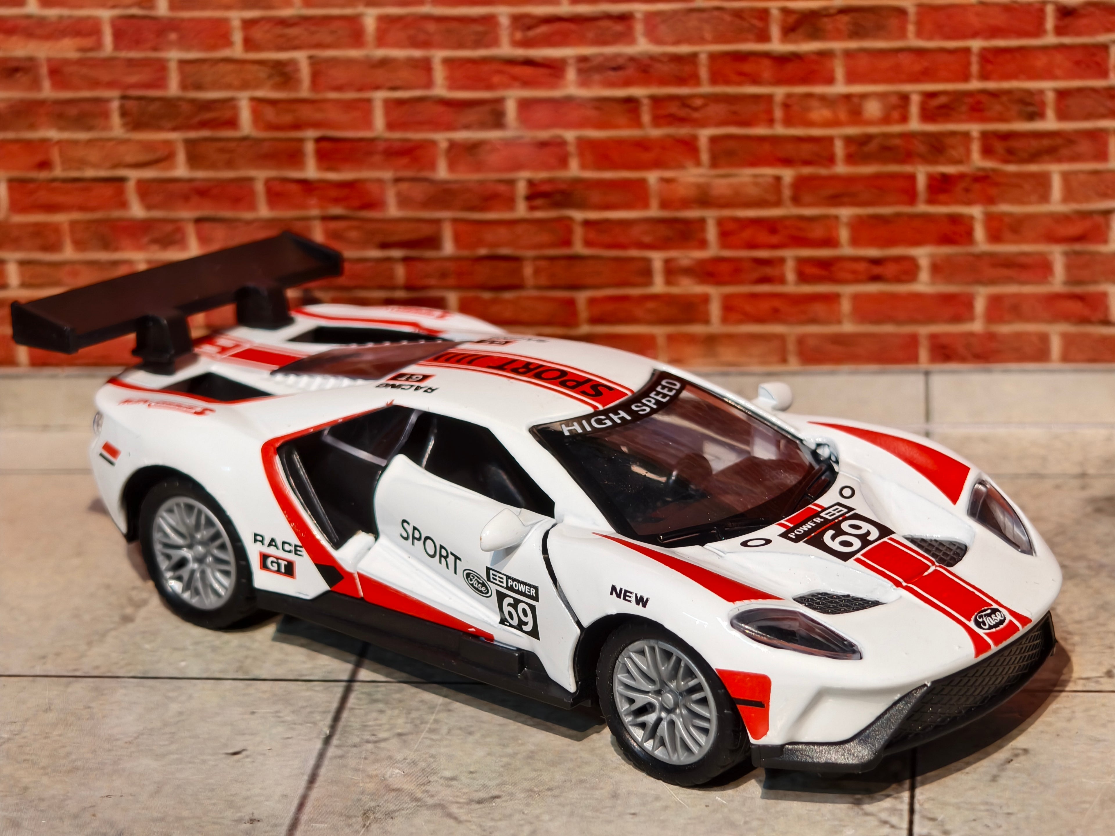 Ford GT 2017 1:36 Scale Racing Edition