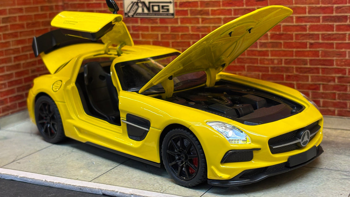 Mercedes-Benz SLS AMG Coupé 1:24 Scale Premium Detailing