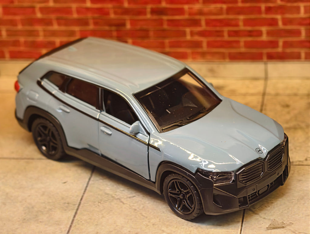 BMW X M 1:26 Scale Premium Detailing