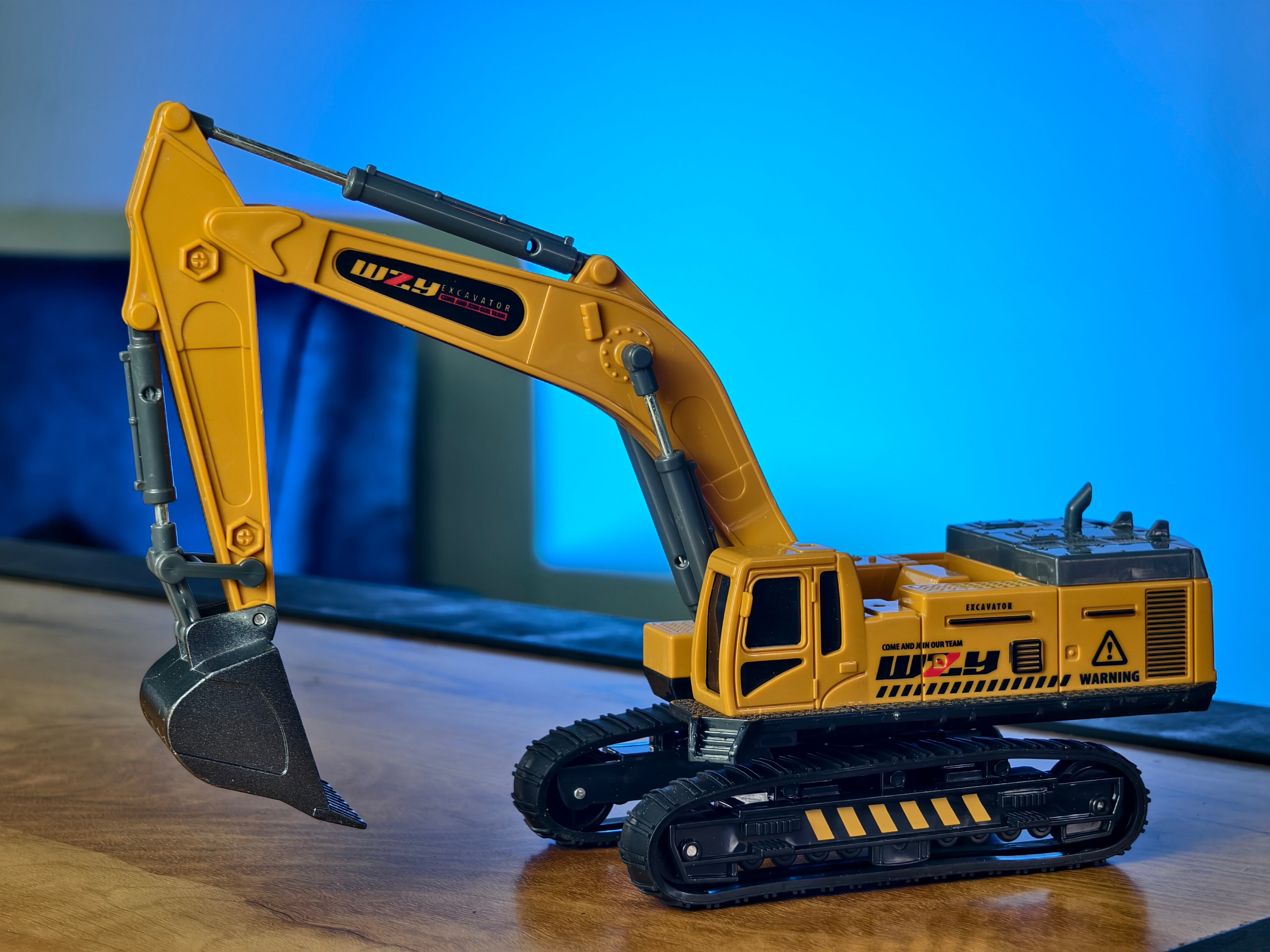 EXCAVATOR 1:55 Scale Diecast and ABS Parts
