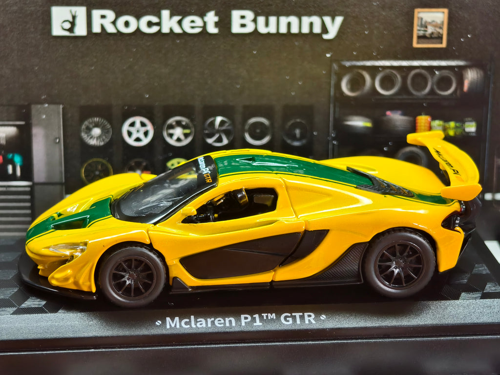 CCA Official Licensed McLaren P1 GTR 1:40 Scale in Acrylic Box