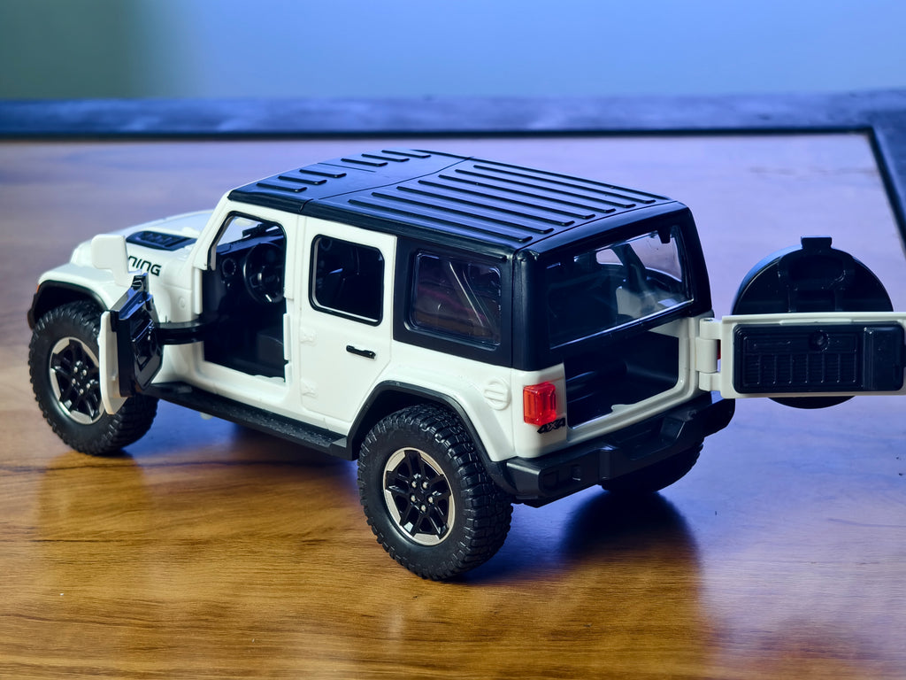 Jeep Wrangler Rubicon 1:24 Scale ABS Material Premium Detailing