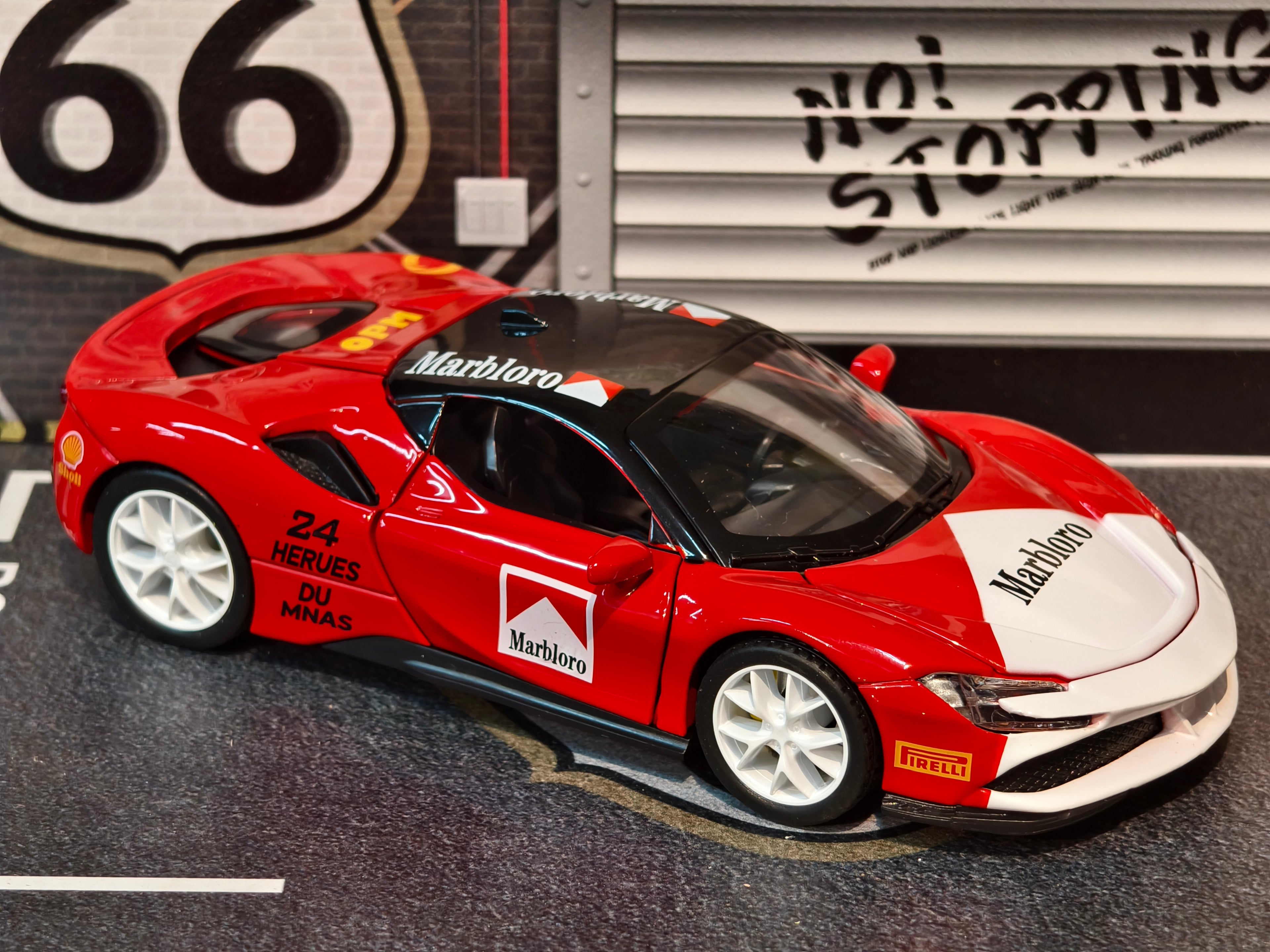 Ferrari SF90 Stradale Marlboro Racing Edition 1:32 Scale