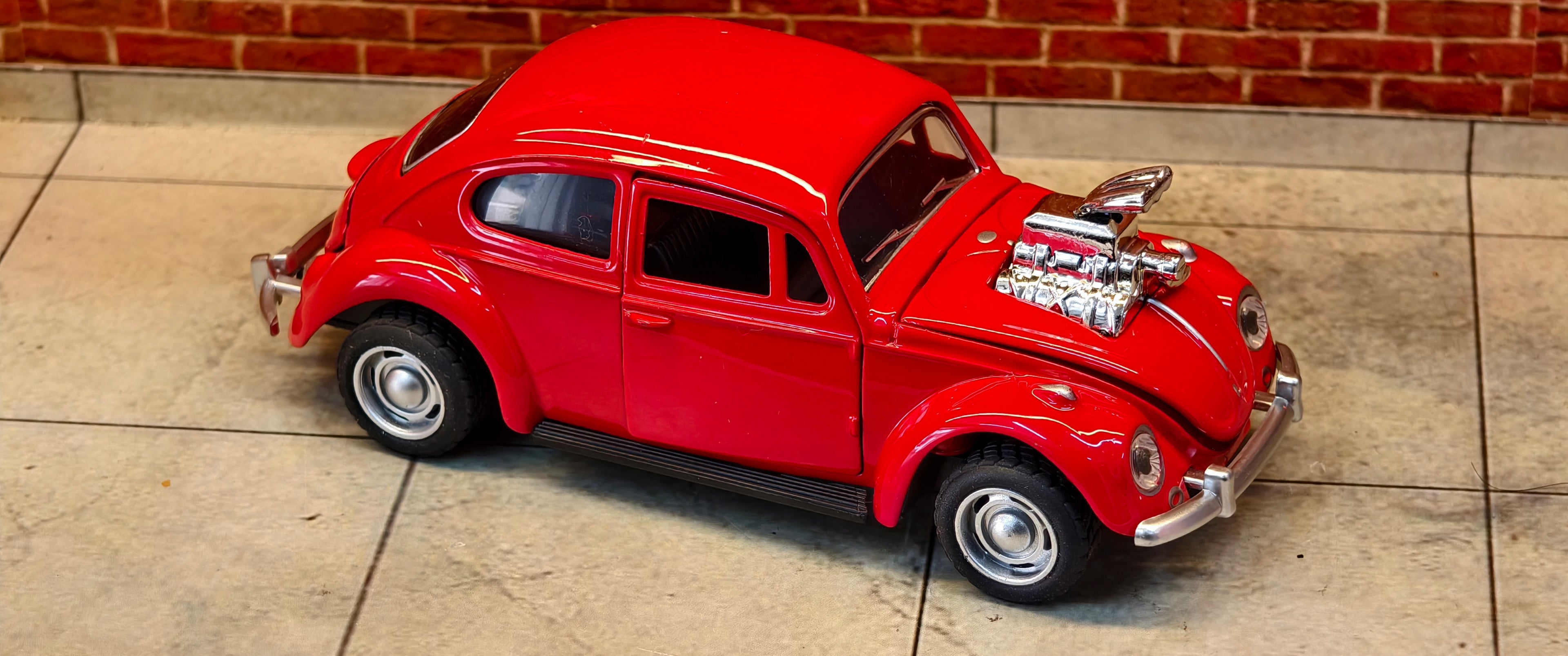 Volkswagen Beetle Super Charger Model 1:32 Scale