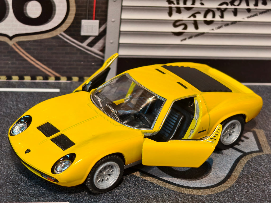 KINSMART OFFICIAL LICENSED 1971 Lamborghini Miura P400 SV KT5390 1:34 Scale