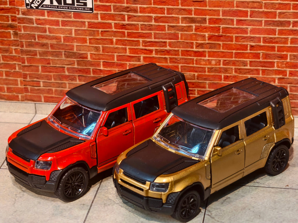 Defender 1:36  4 Door openable