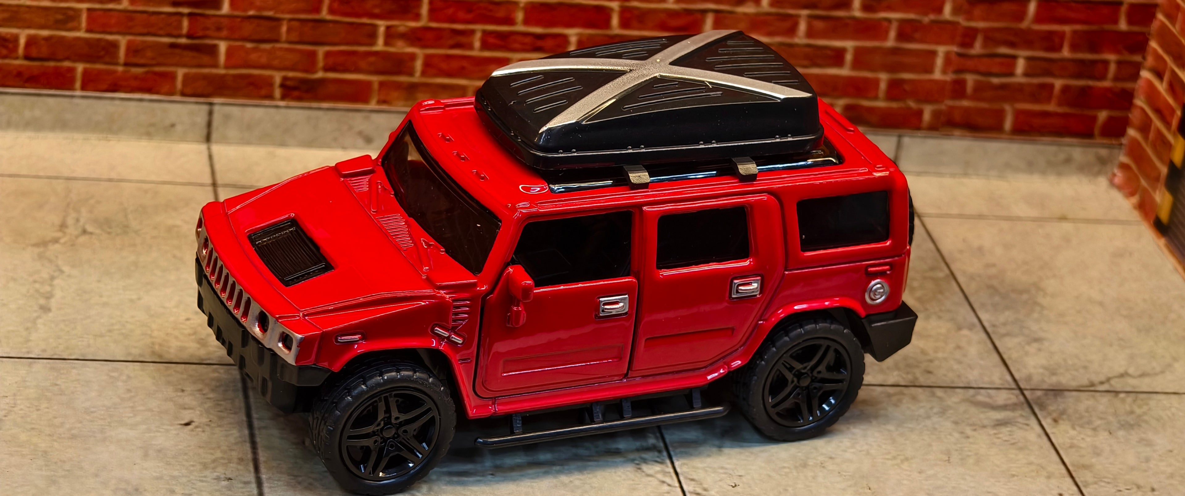 Hummer H2 (Red) 1:39 Scale Offroad