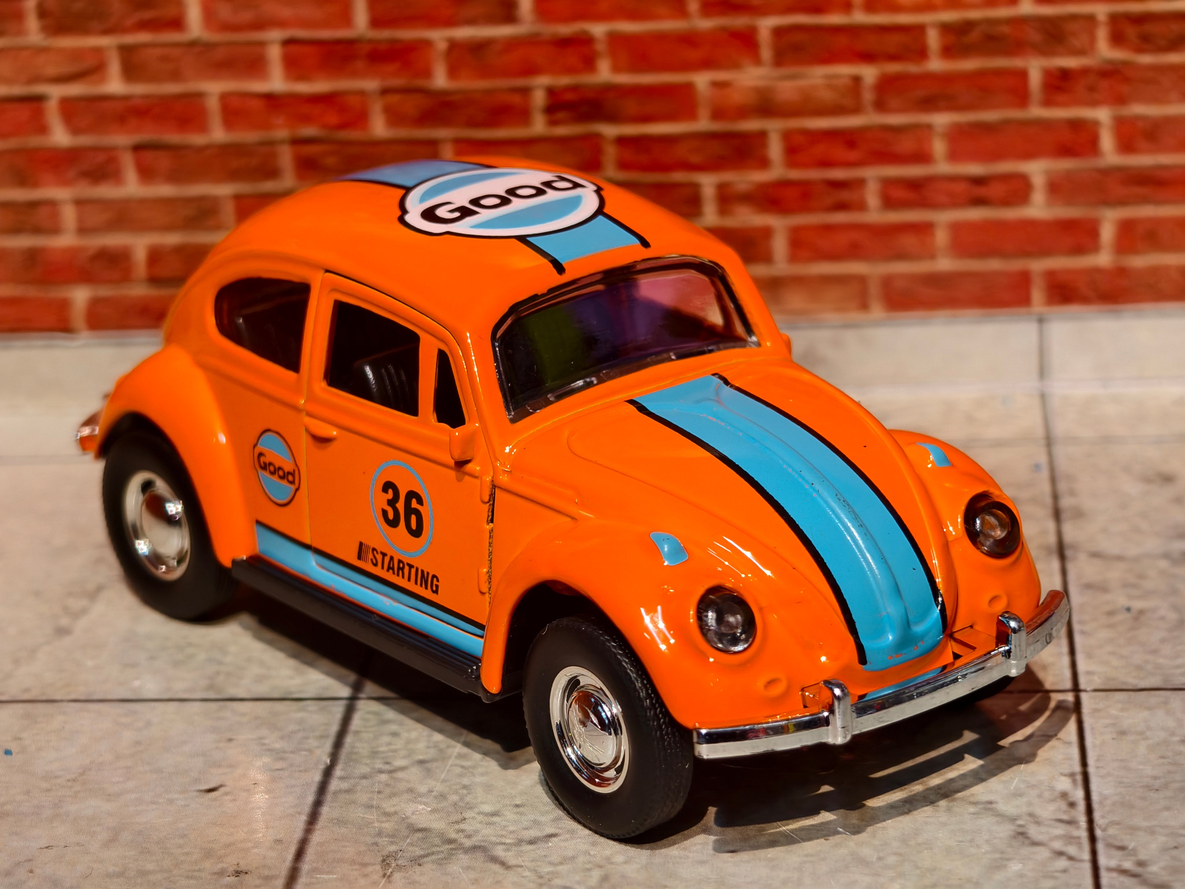 Volkswagen Beetle 1:36 Scale Gulf Edition