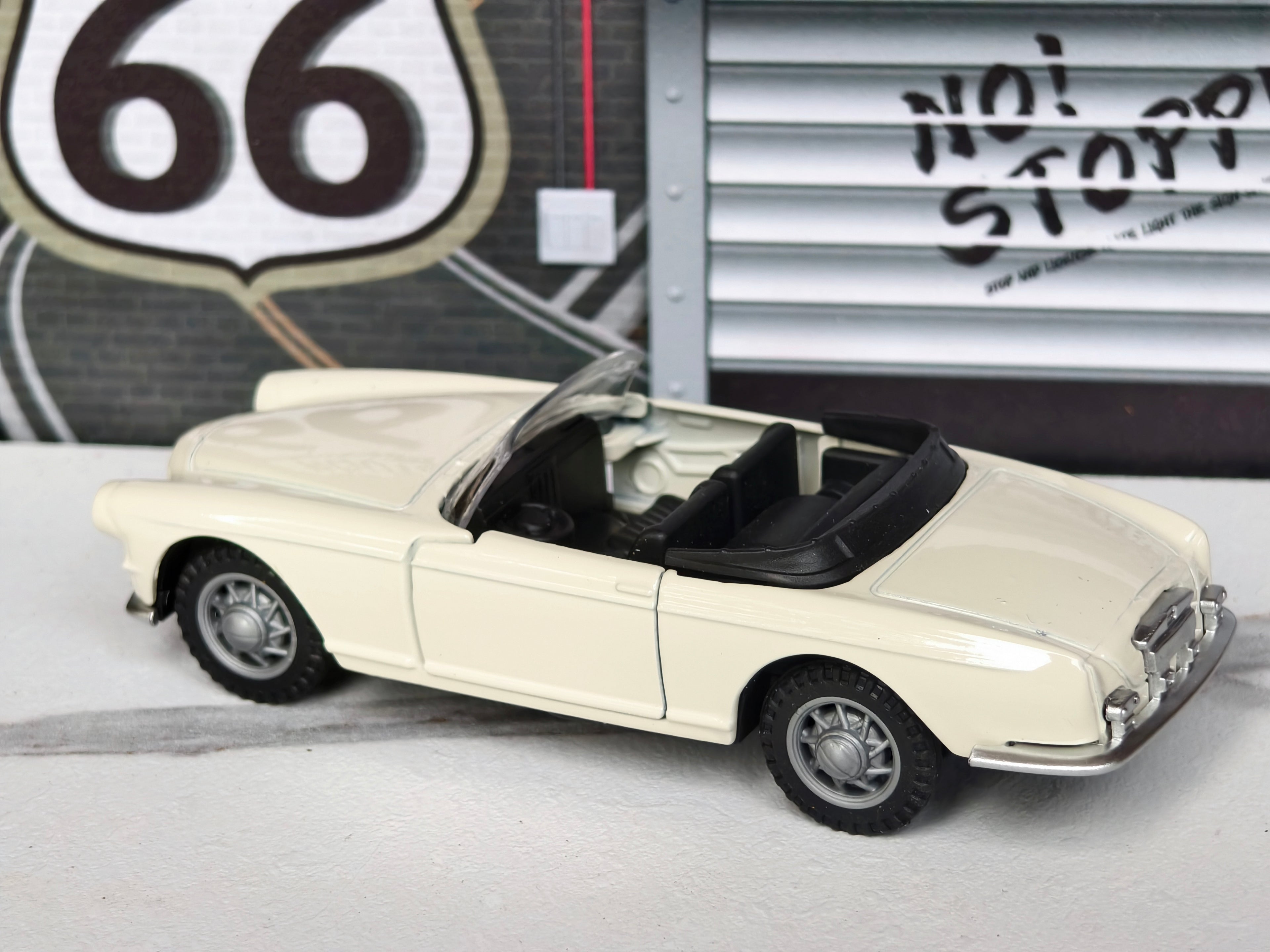 BMW 503 Convertible 1:36 Scale Classic Car