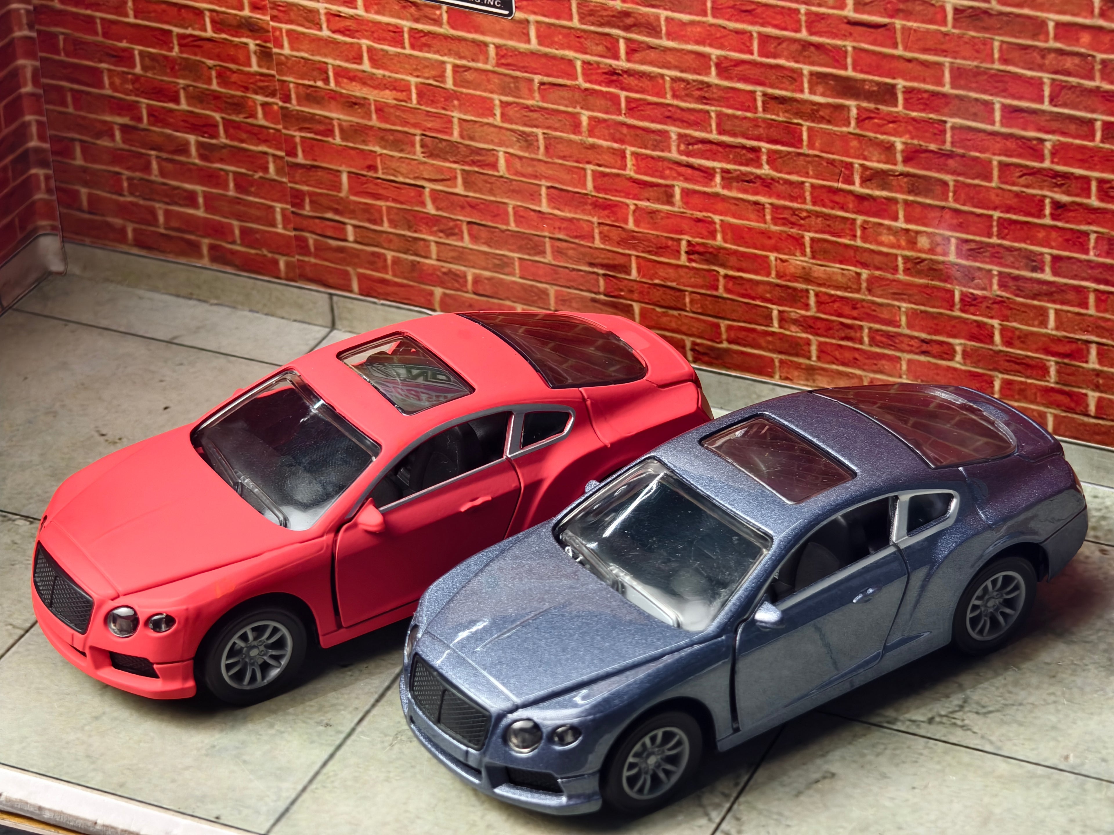 Bentley Continental GT 1:36 Scale Premium Detailing