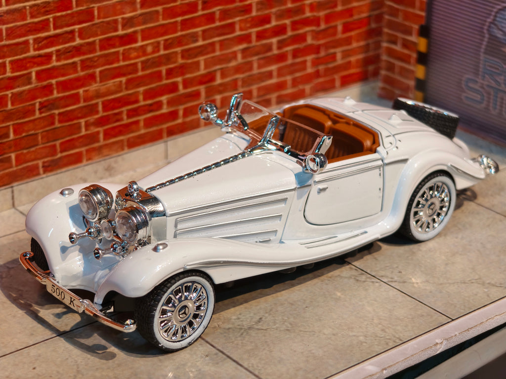 Mercedes-Benz 500K Special Roadster from the 1930s 1:32 Scale