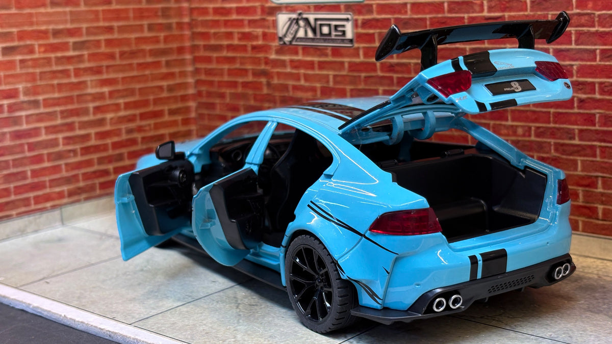 QY Official Licensed Jaguar Project 8 1:24 Scale